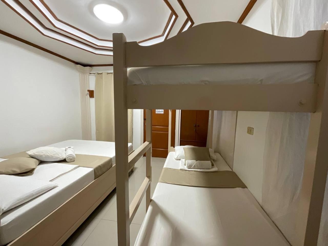 Lisa'S Guesthouse Basdiot Bagian luar foto
